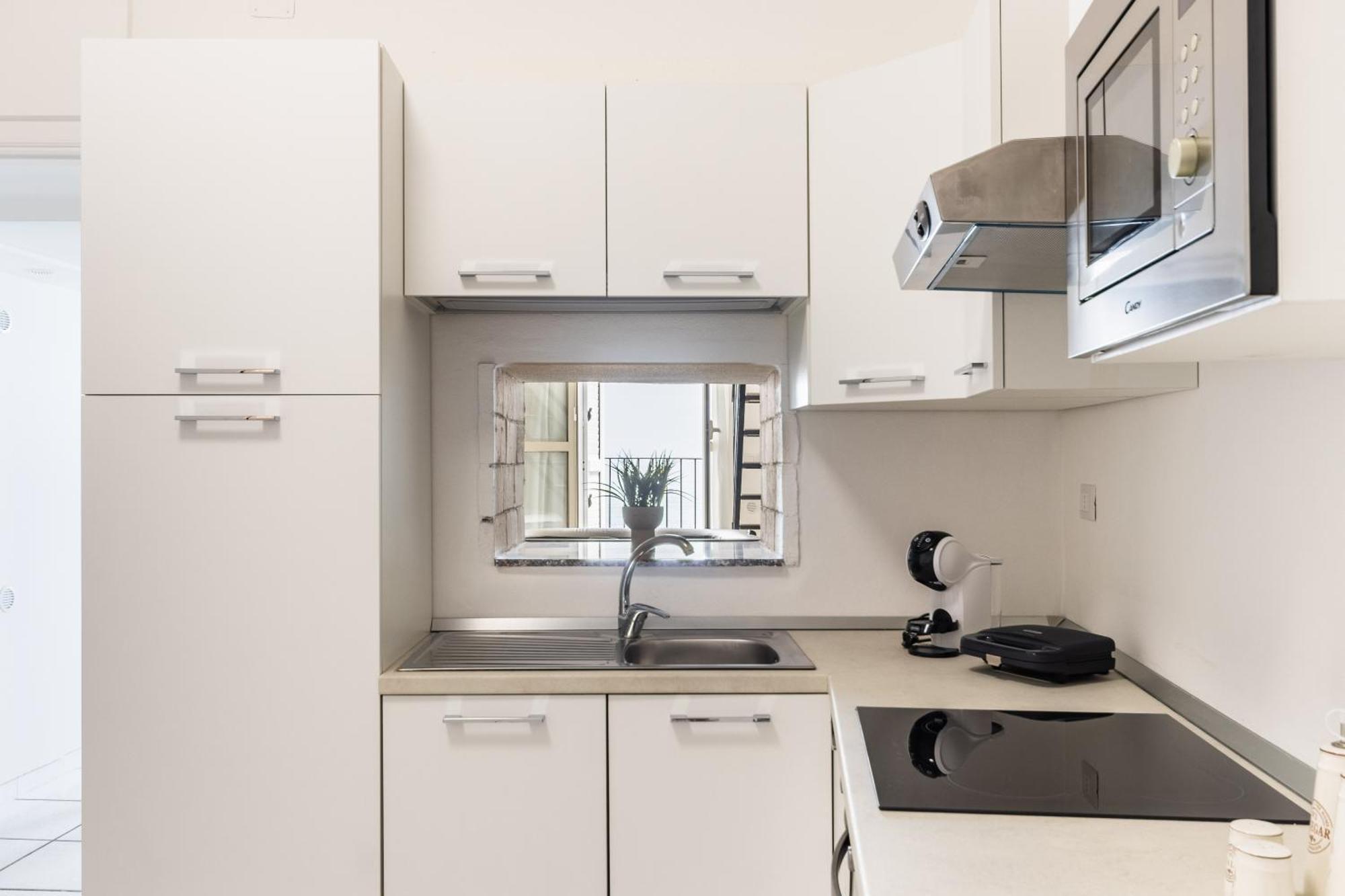 Fronte Mare Apartments & City Views Syracuse Екстер'єр фото